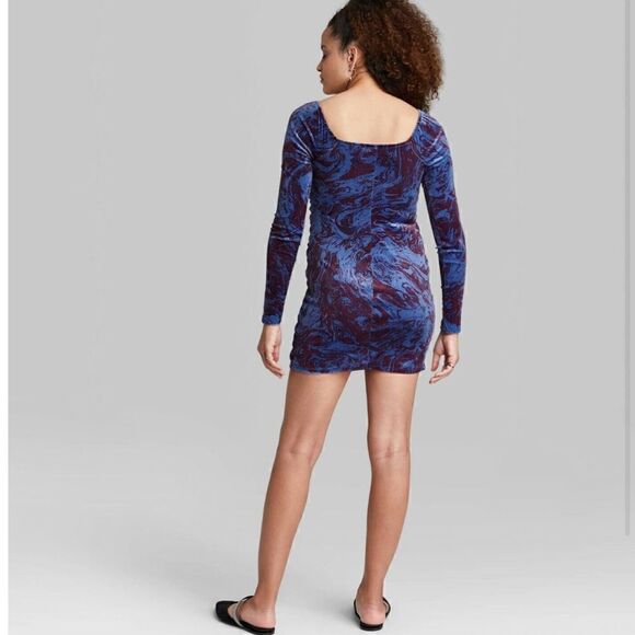 NWT Long Sleeve Ruched Velvet Bodycon Dress Purple Marble Wild Fable Size Large - Picture 4 of 4